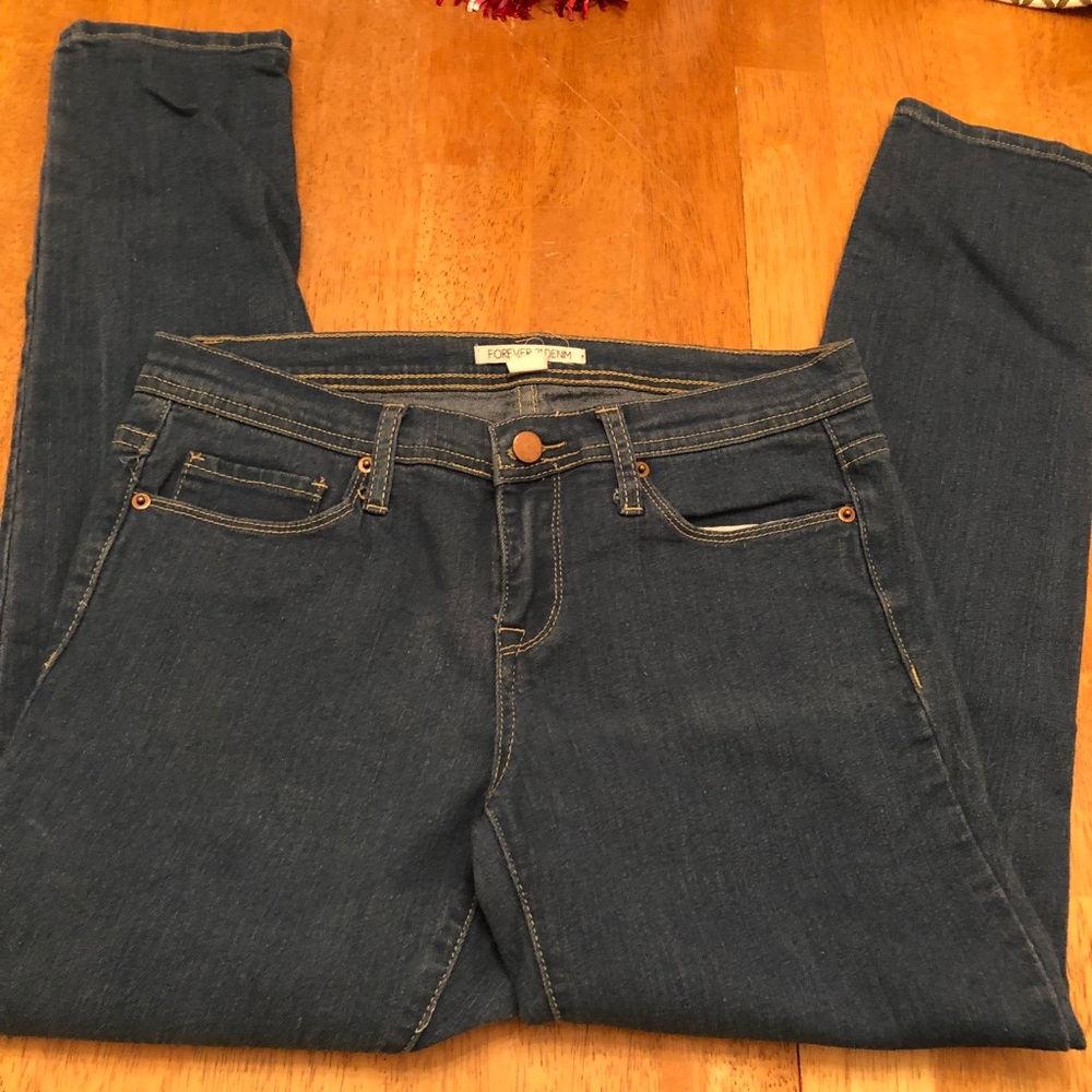 Forever 21 denim with stretch nice size 28 8/10